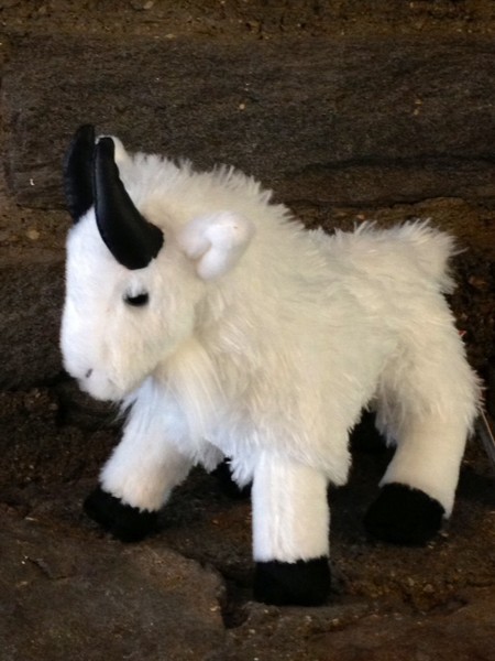 Mountain Goat Stuffed Animal | Mount Rushmore Society